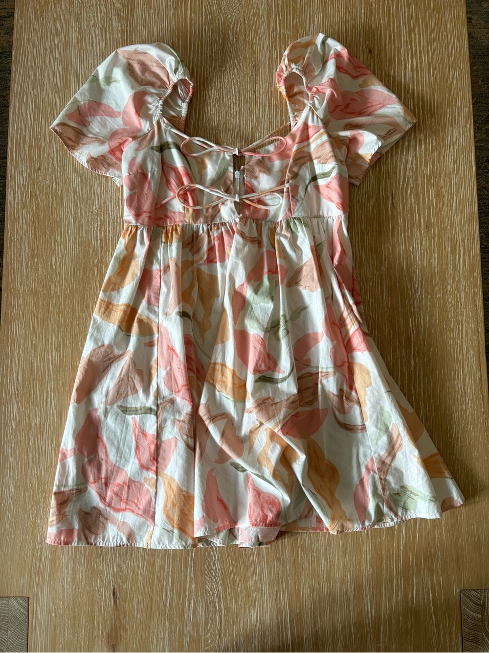 Abercrombie & Fitch Cream Floral Tie-Front Puff-Sleeve Dress